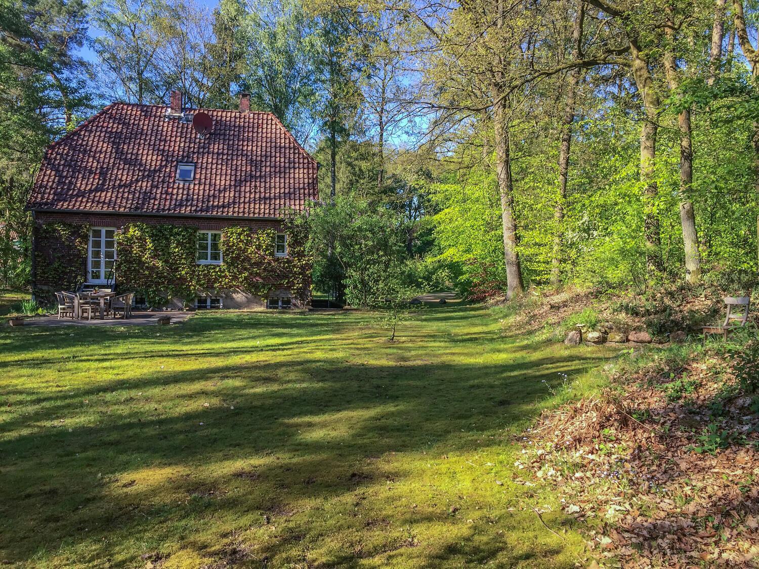 Forsthaus - Gut Thansen Soderstorf Buitenkant foto